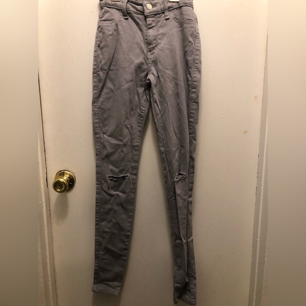 Fashion Nova grey distressed jeans size 1 (24)